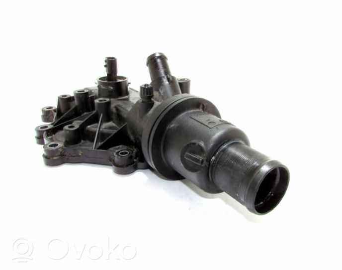 Renault Clio III Boîtier de thermostat 