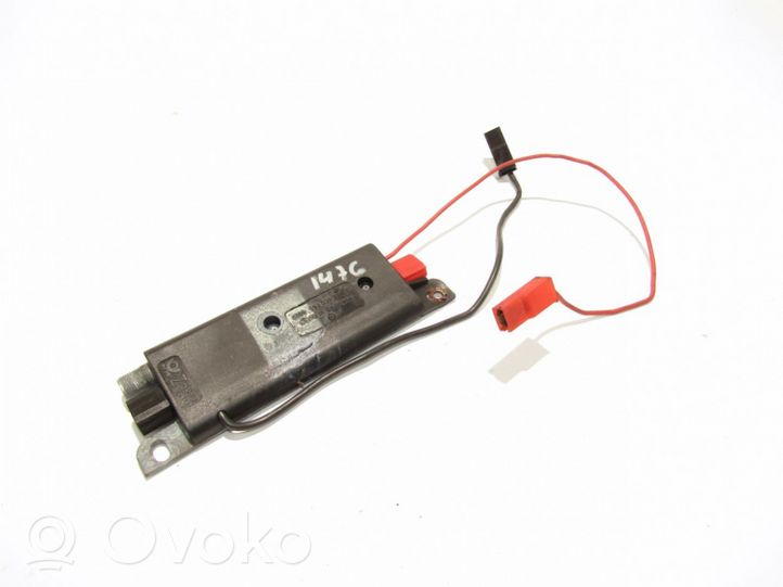 Audi 80 90 S2 B4 Amplificatore antenna 