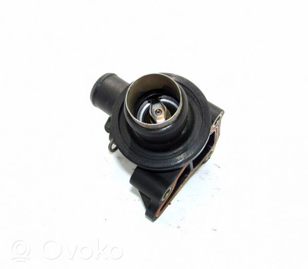 Mercedes-Benz A W168 Boîtier de thermostat 