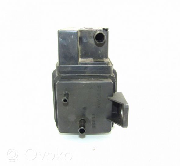 Honda CR-V Vacuum air tank 