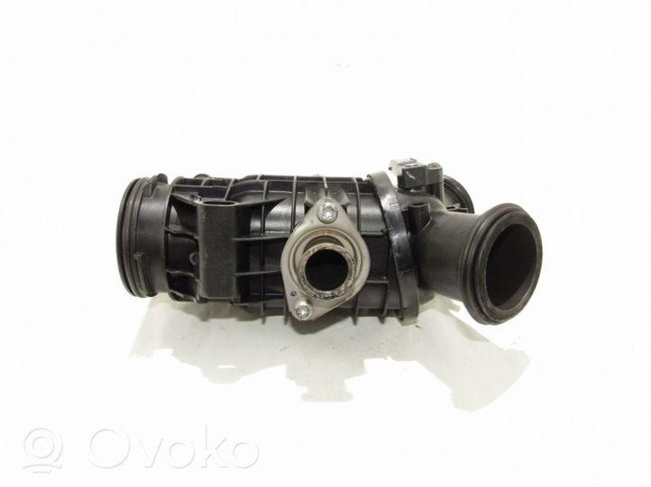 Volkswagen PASSAT B5 Electric throttle body valve 