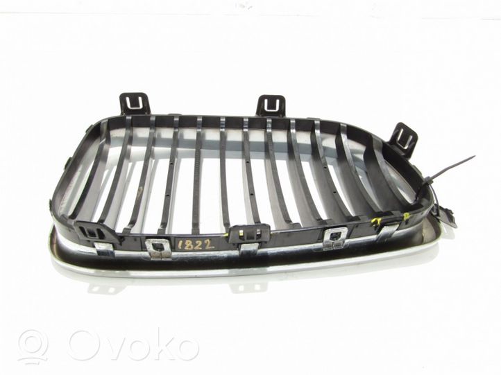 BMW 1 E82 E88 Grille de calandre avant 