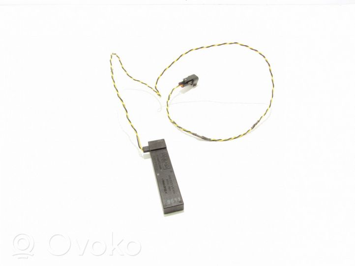 Ford Kuga I Radio antenna 