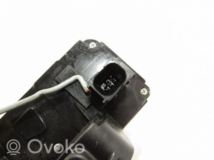 Opel Vectra C Rear door lock 