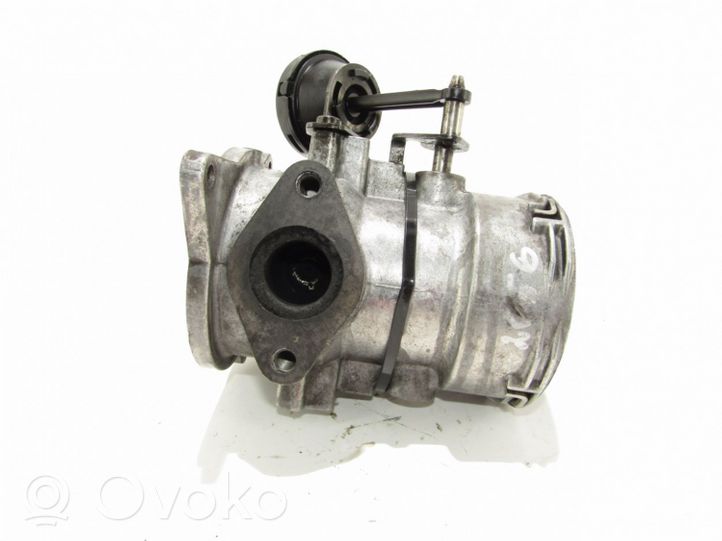 Volkswagen Touareg I Electric throttle body valve 