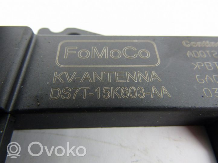 Ford Kuga II Käynnistyksenestolaitteen lukulaite (pysty) 