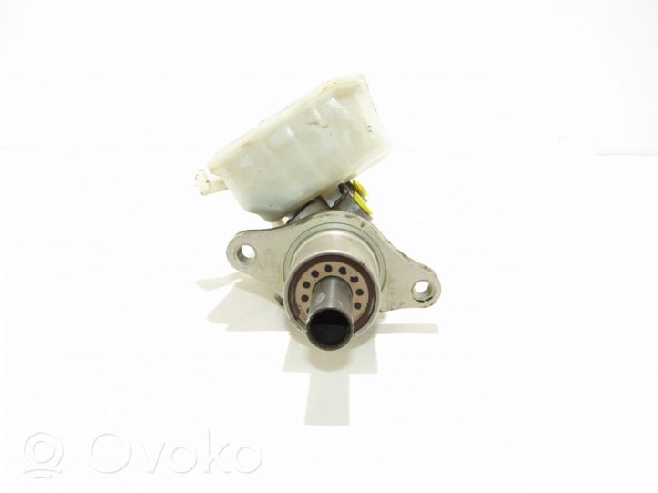 Volvo S40 Master brake cylinder 