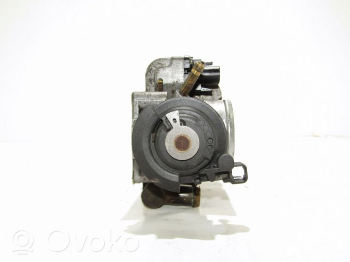 Volkswagen PASSAT B5 Electric throttle body valve 