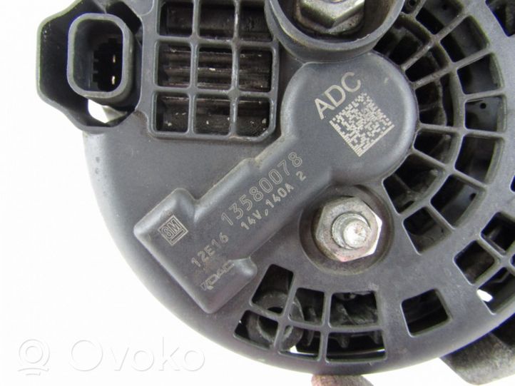 Opel Antara Generatore/alternatore 