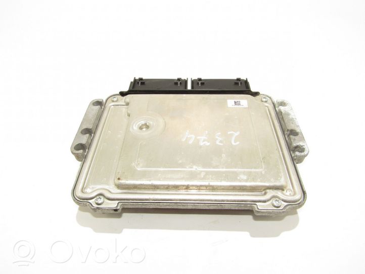 Ford Focus Engine control unit/module 