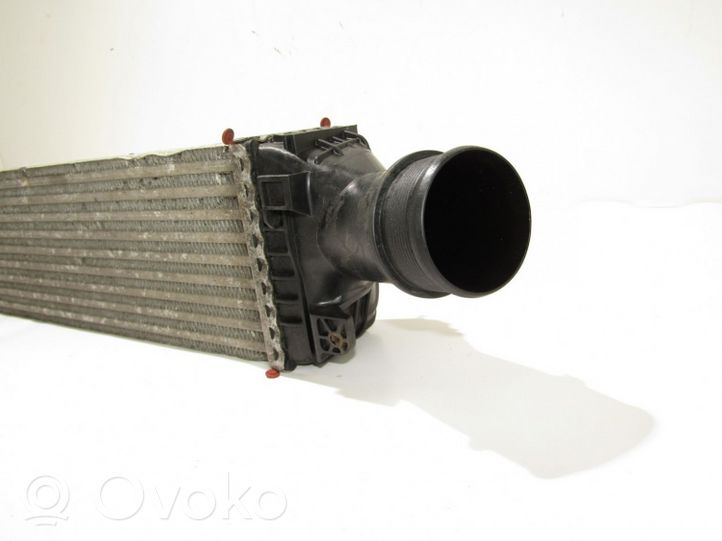 Audi A5 8T 8F Chłodnica powietrza doładowującego / Intercooler 