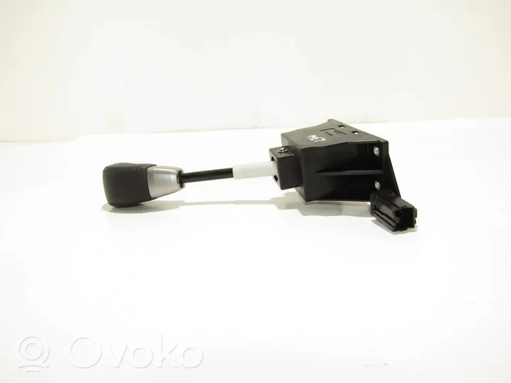 Mitsubishi Pajero Gear selector/shifter (interior) 