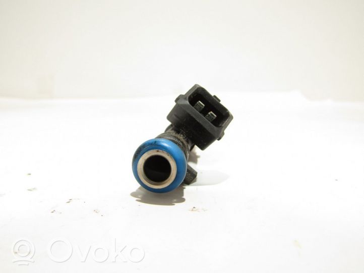 Opel Zafira C Injecteur de carburant 