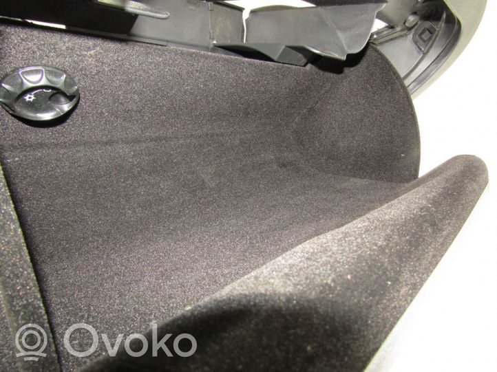 Volkswagen Golf VI Glove box 