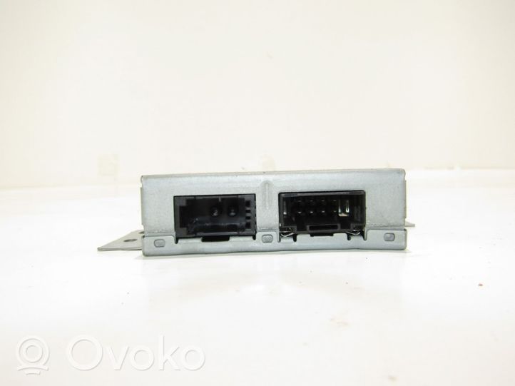 Mercedes-Benz C W204 GPS navigation control unit/module 