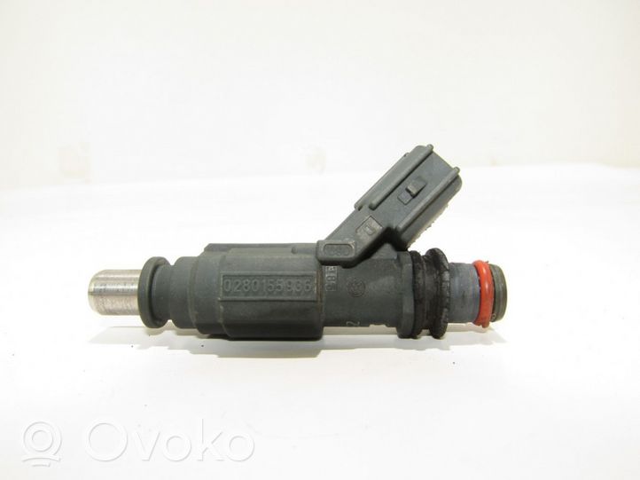 Toyota Corolla E120 E130 Fuel injector 