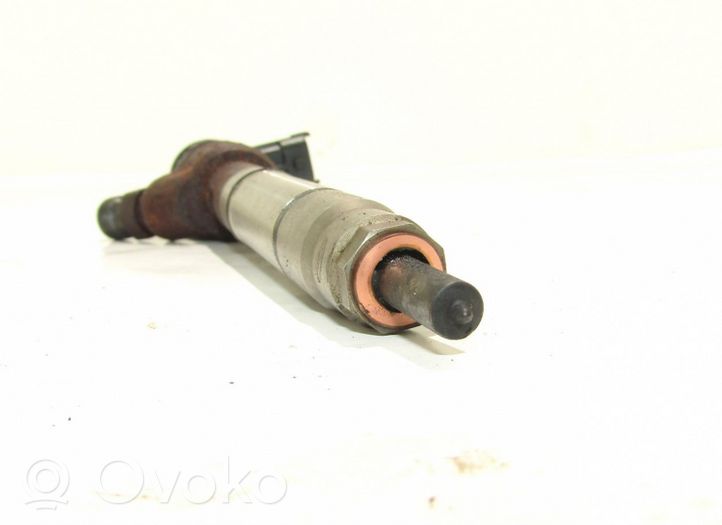 KIA Carens III Injecteur de carburant 