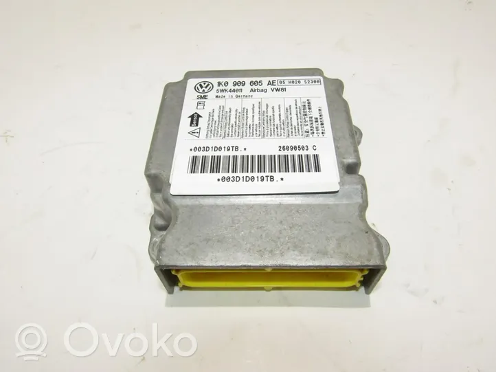 Volkswagen Scirocco Airbag control unit/module 