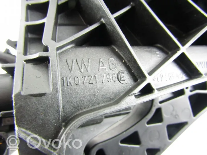 Volkswagen Golf VI Clutch pedal 