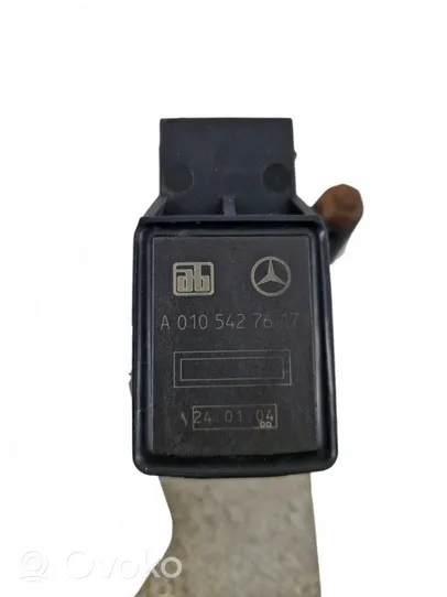 Mercedes-Benz E W211 Czujnik poziomowania zawieszenia osi przedniej 