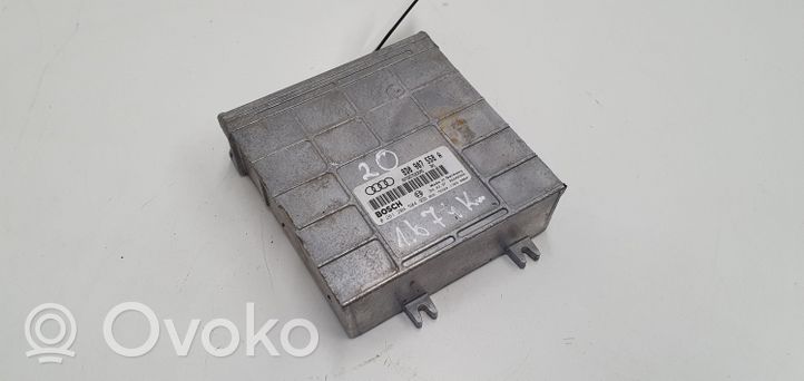 Audi A4 S4 B5 8D Variklio valdymo blokas 8D0907558A