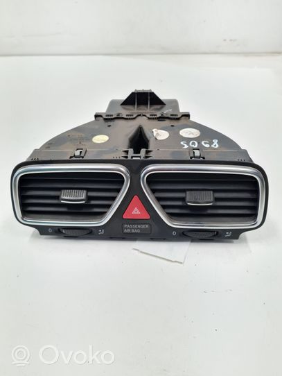 Volkswagen Eos Dash center air vent grill 1Q0819735C