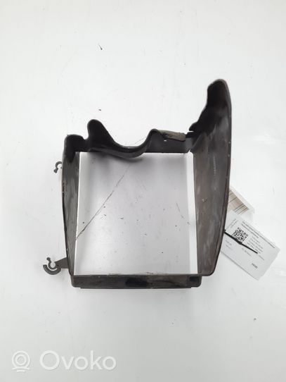 Volkswagen Polo IV 9N3 Canale guida dell’aria dell’intercooler 6Q0121467B