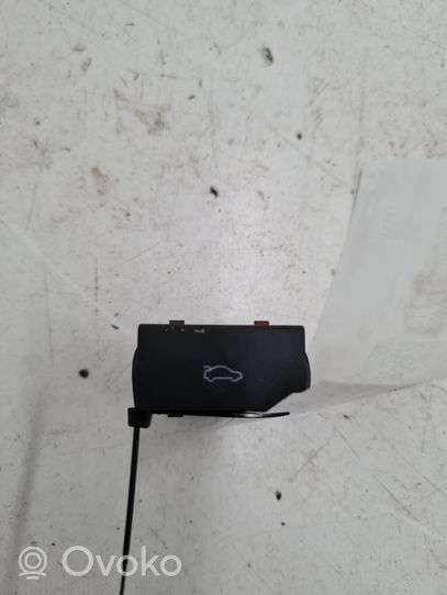 Audi A6 S6 C6 4F Tailgate opening switch 4F0959831