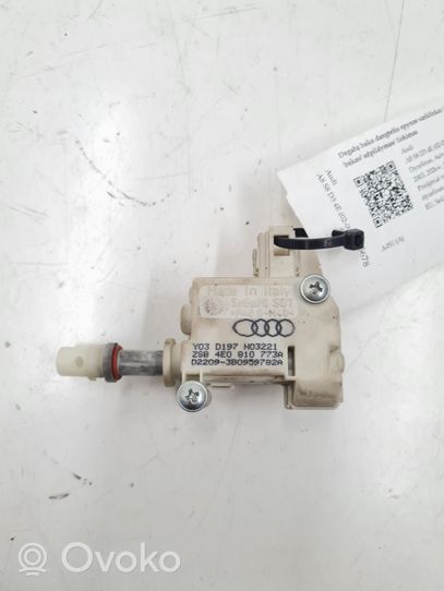 Audi A8 S8 D3 4E Motorino del tappo del serbatoio del carburante 4E0810773A