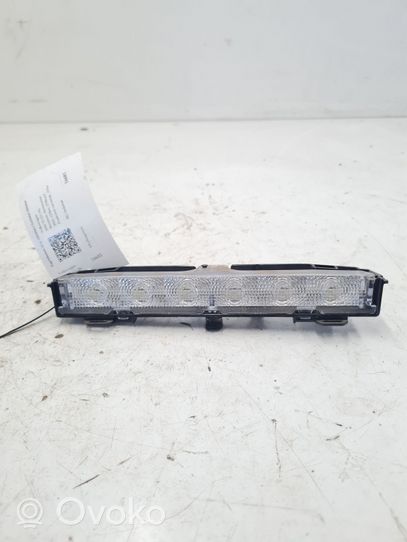 Volkswagen Jetta VI Luce d’arresto centrale/supplementare 6RU945087A