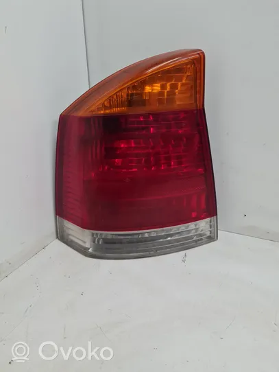 Opel Vectra C Aizmugurējais lukturis virsbūvē 13130643