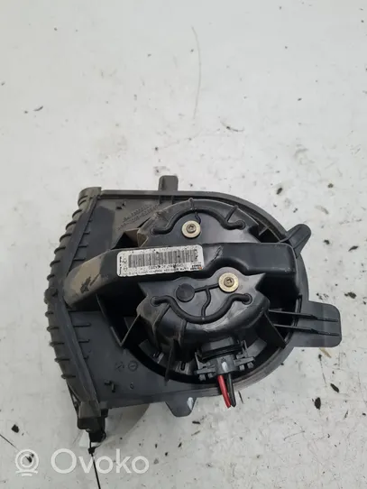 Renault Scenic II -  Grand scenic II Heater fan/blower J84F666583V