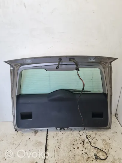 Ford Mondeo Mk III Tailgate/trunk/boot lid 