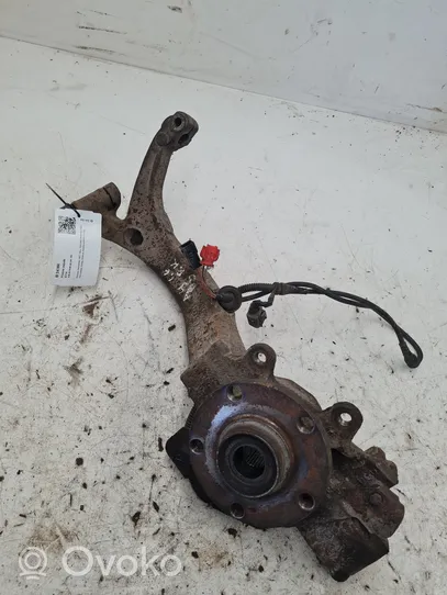 Audi A4 S4 B5 8D Mozzo ruota anteriore 