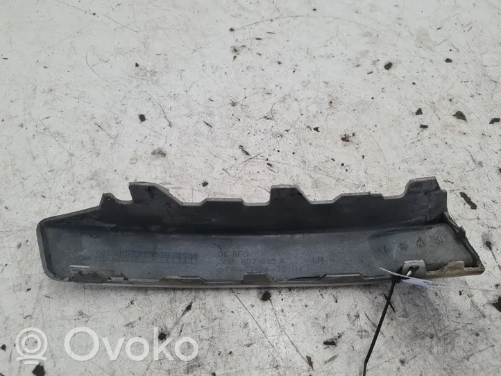 Volkswagen PASSAT B6 Etupuskurin jakajan koristelista 3C0807645A