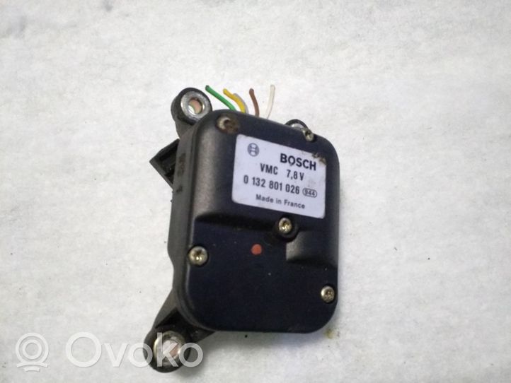 Audi A4 S4 B5 8D Motorino attuatore aria 0132801026