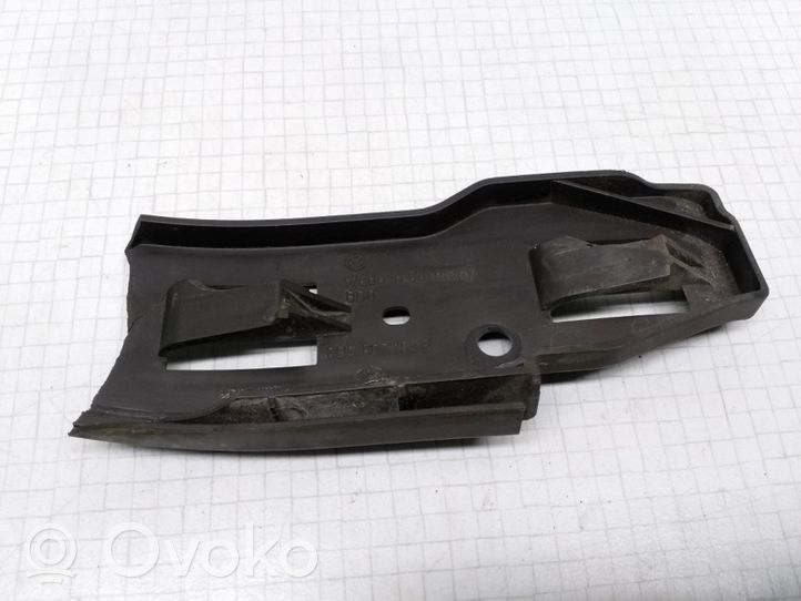 Volkswagen PASSAT B5.5 Support de montage de pare-chocs avant 3B0807183E