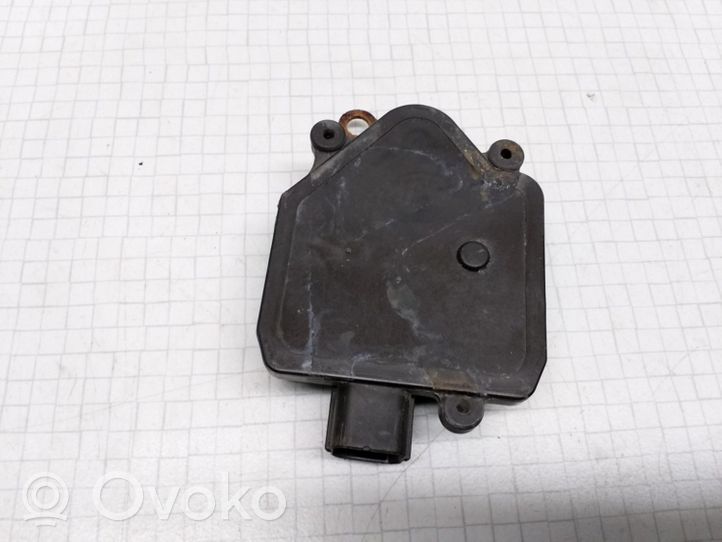 Mitsubishi Space Wagon Motor de bloqueo de puertas MR349288