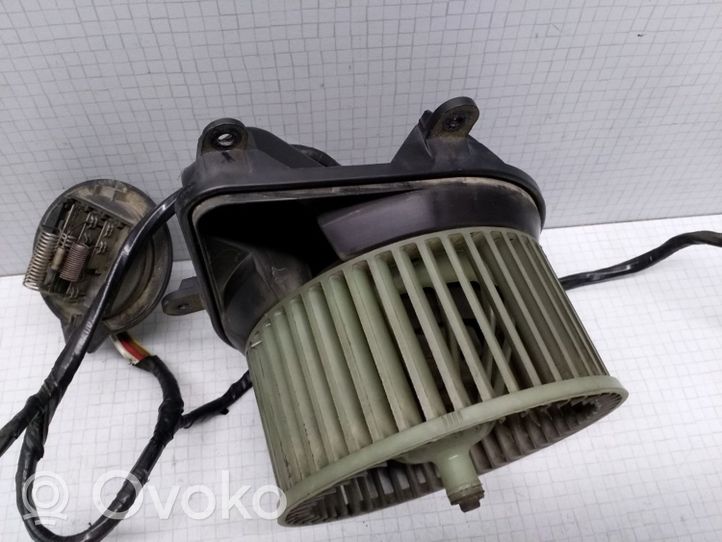 Citroen Xantia Ventola riscaldamento/ventilatore abitacolo 210641233F