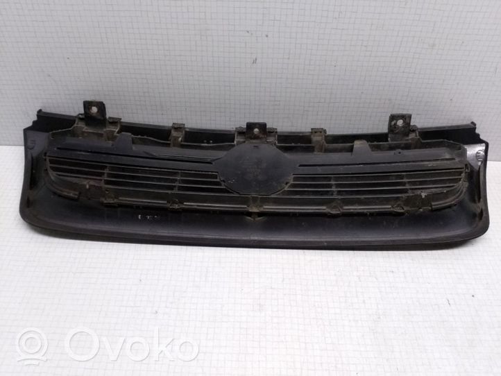 Opel Vectra A Grille calandre supérieure de pare-chocs avant 90463089