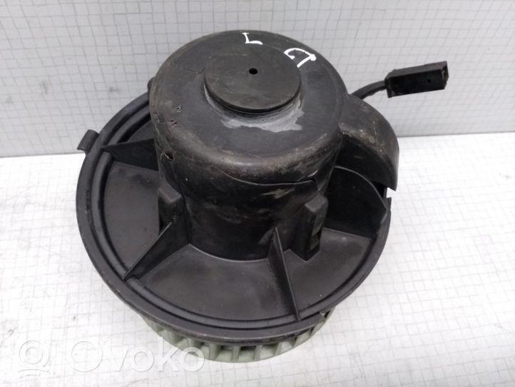 Audi A4 S4 B5 8D Heater fan/blower 893819021