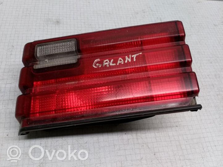 Mitsubishi Galant Lampy tylnej klapy bagażnika 1146288