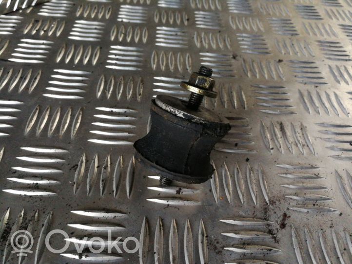 BMW 3 E46 Soporte de la caja de cambios 2231675331603