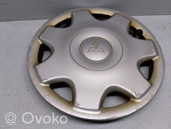 Mitsubishi Carisma R14 wheel hub/cap/trim 72107