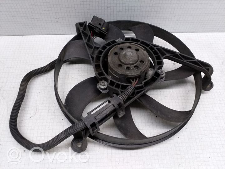 Skoda Octavia Mk1 (1U) Radiator cooling fan shroud 1355D300169