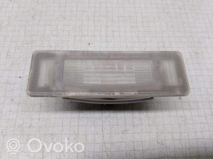 KIA Magentis Lampa oświetlenia tylnej tablicy rejestracyjnej 925012G0