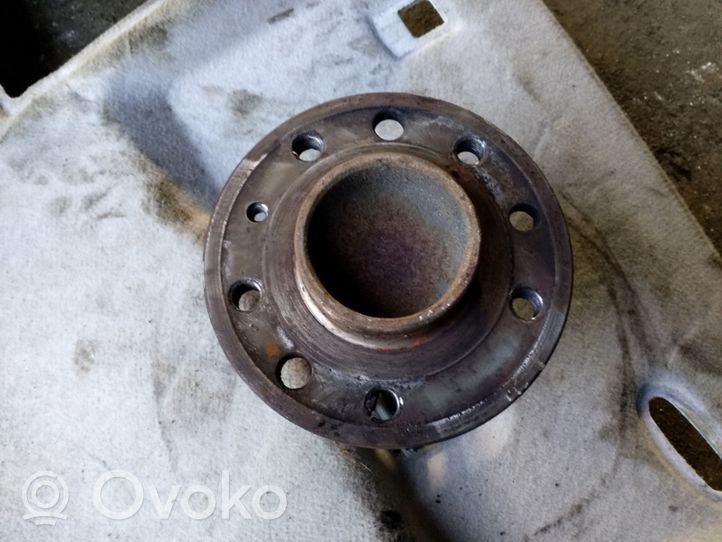 Opel Vectra C Rear wheel bearing hub 