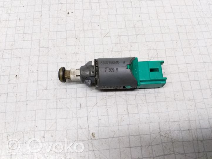 Renault Megane II Sensor del pedal de embrague 8200168240B