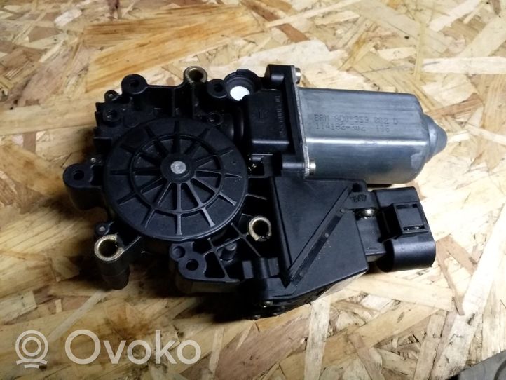 Audi A4 S4 B5 8D Etuoven ikkunan nostomoottori 8D0959802D