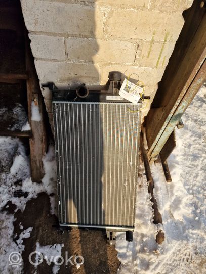 Opel Astra G Dzesēšanas šķidruma radiators 